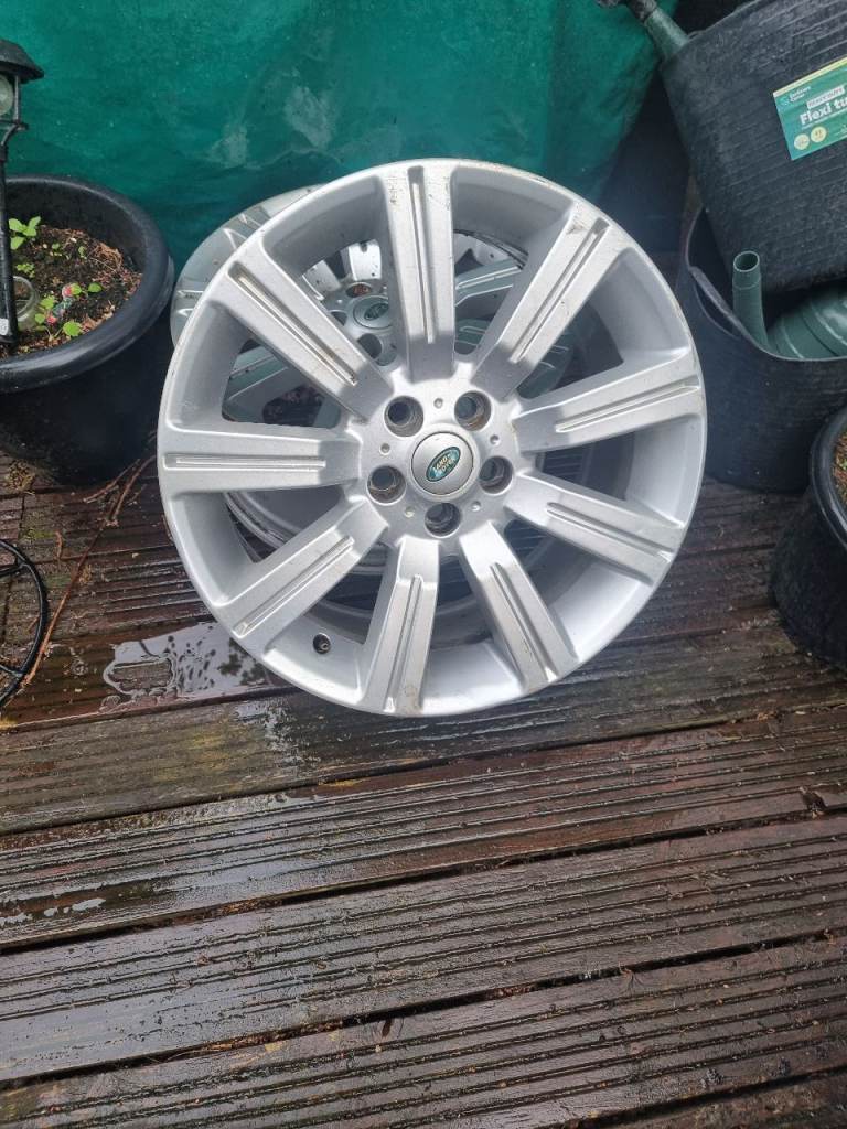  Land Rover/Range Rover 20 Inch  Stormer Alloy Wheels x2 Also fit VW Transporters 