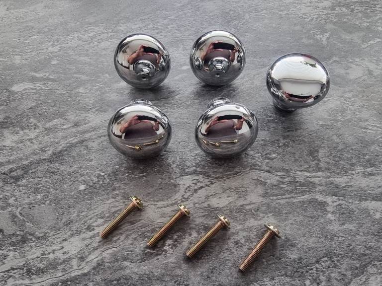 5 x Chrome Effect Drawer/Kitchen Unit Knobs