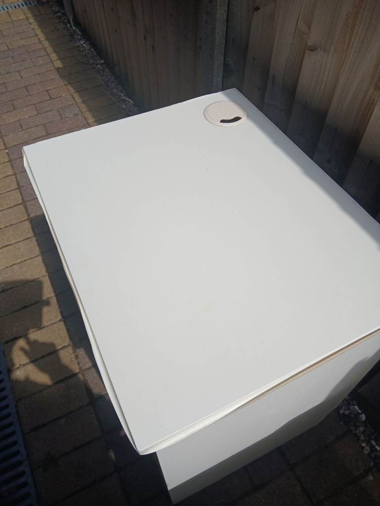 Bedside cabinets x2 for sale