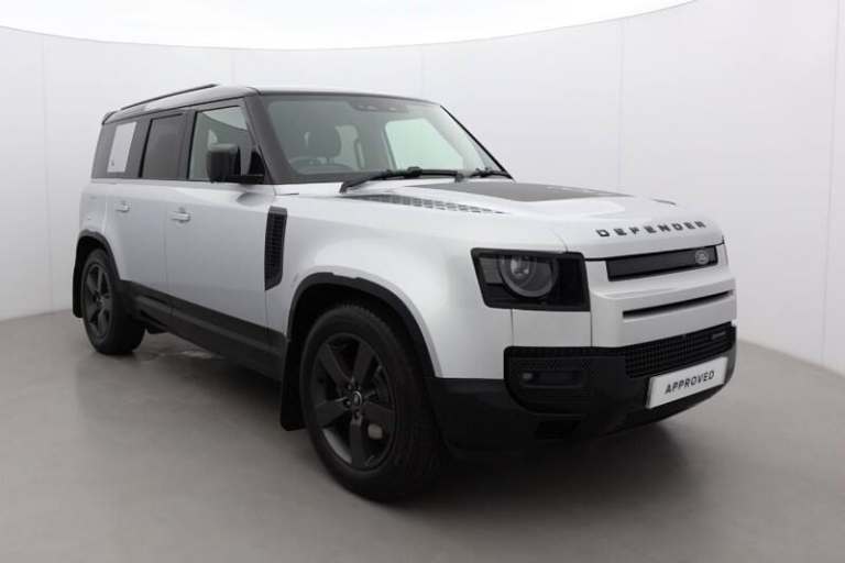 LAND ROVER DEFENDER 3.0 D250 X-Dynamic SE 110 5dr Auto