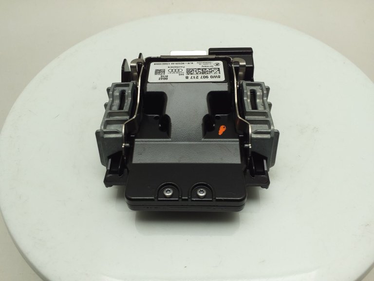 Audi A4 8w0907217b Audi A4 Camera Front Lane Assist 8w0907217e 2015-2025 8w090