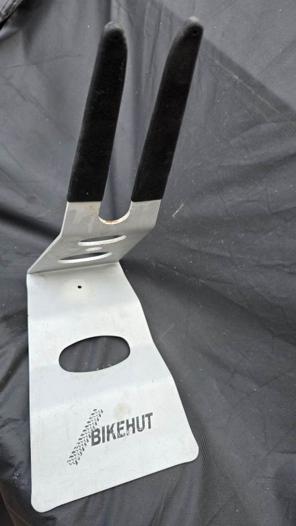BIKEHUT Bike Stand - Silver, Good Condition