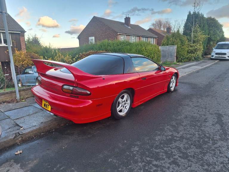 40000 mls Chevrolet Camaro, cheap on fuel and insurance £200 / year, LHD Collectors car