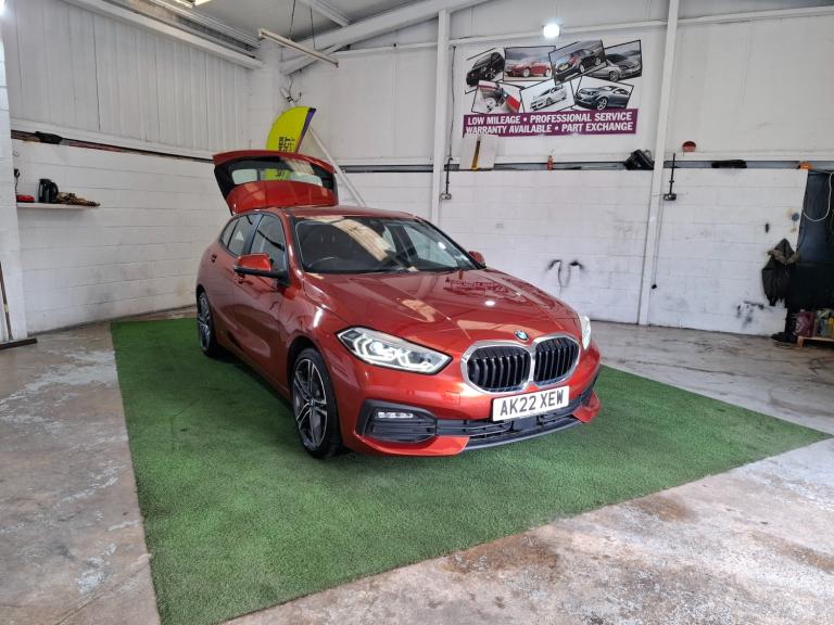 2022 BMW 1 Series 118i [136] SE 5dr [Live Cockpit Professional] HATCHBACK Petrol Manual