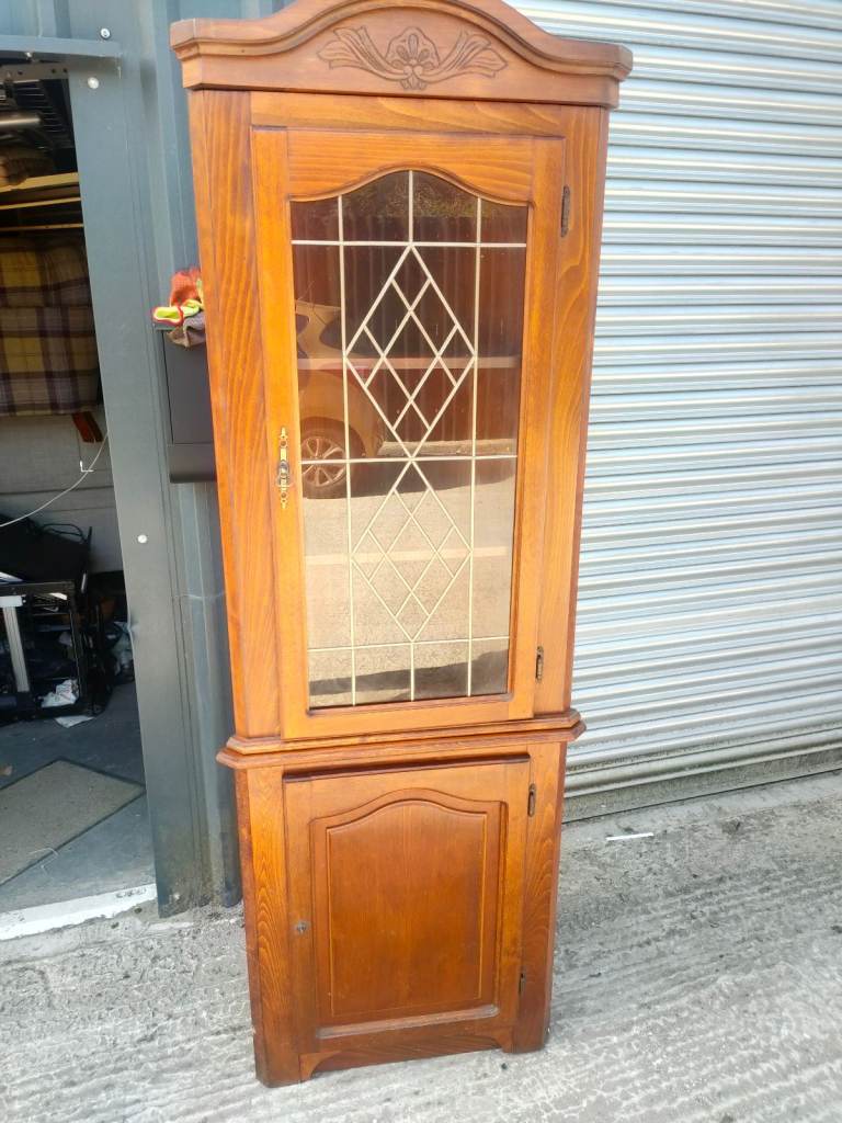 image for Oak cabinet 