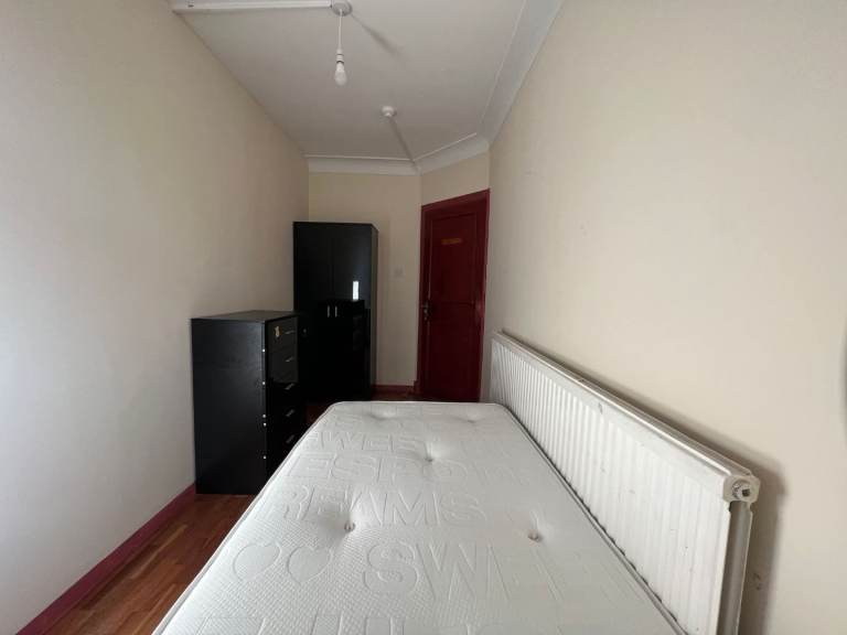Double room to rent starting from £695pcm