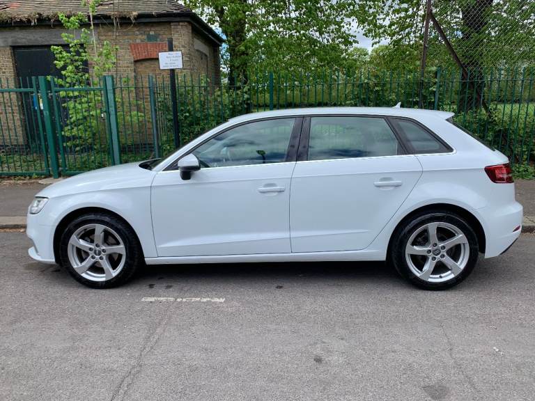 Audi, A3, Hatchback, 2017, Manual, 1598 (cc), 5 doors