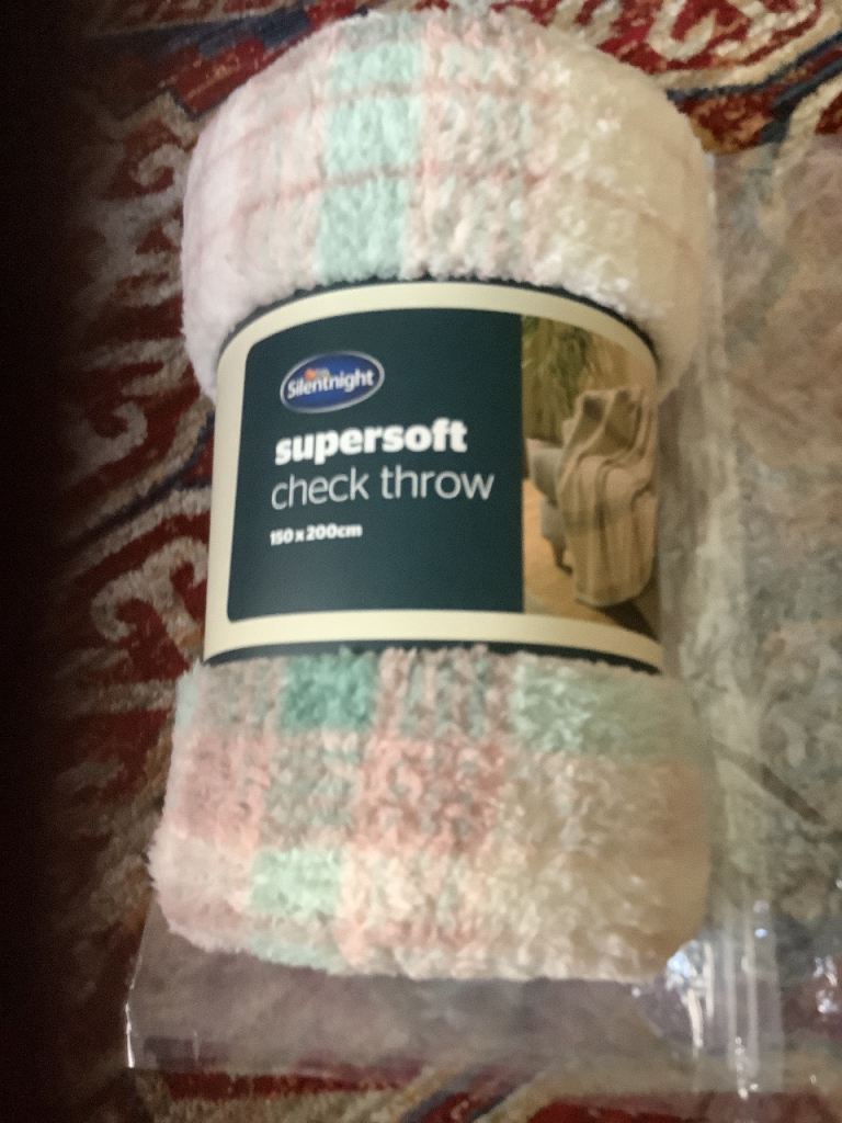 Silent night throw