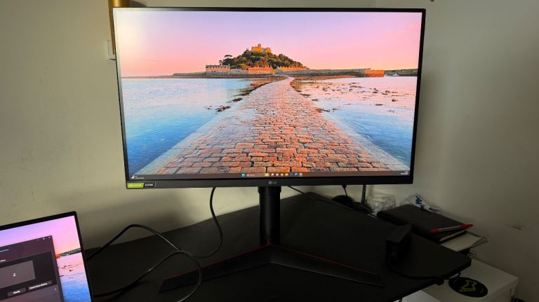 LG Ultragear 27” Gaming Monitor - 144hz QHD G-Sync