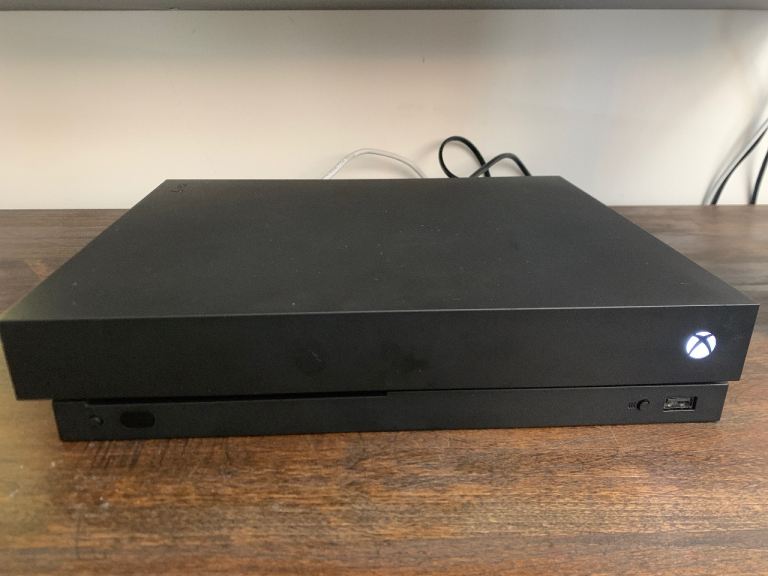 Xbox One X 1TB No-Controller