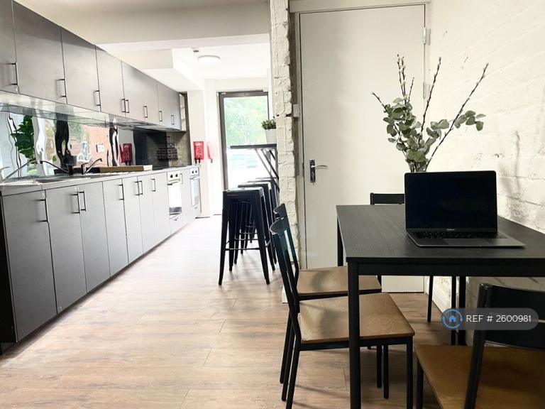 1 bedroom in Stockley Street, Northampton, NN1 (#2600981)