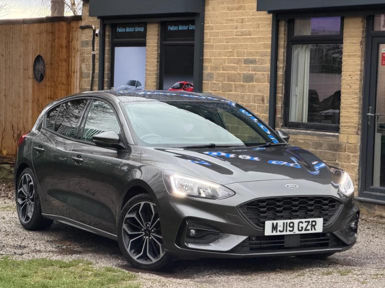 2019 Ford Focus 1.0T EcoBoost ST-Line X Euro 6 (s/s) 5dr HATCHBACK Petrol Manual