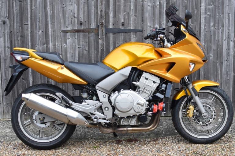 Honda CBF1000 A-8 ABS (18000 miles, Luggage supplied) 2009 59 Reg *WITH VIDEO*