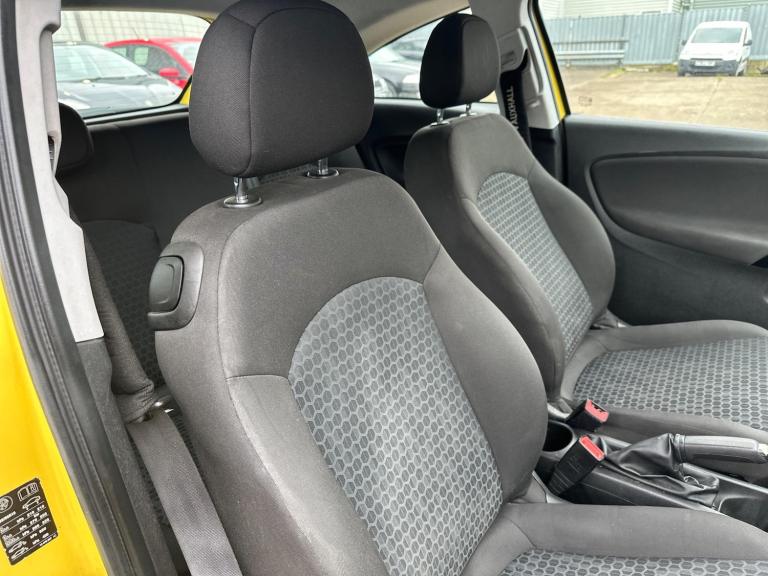 2015 Vauxhall Corsa 1.2i Design Euro 6 3dr HATCHBACK Petrol Manual