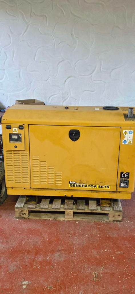 Caterpillar generator tools/farm/electrical honda