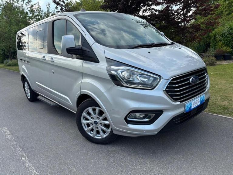 2022 Ford Tourneo Custom 2.0 EcoBlue 130ps Low Roof 8 Seater Titanium MPV Diesel Manual