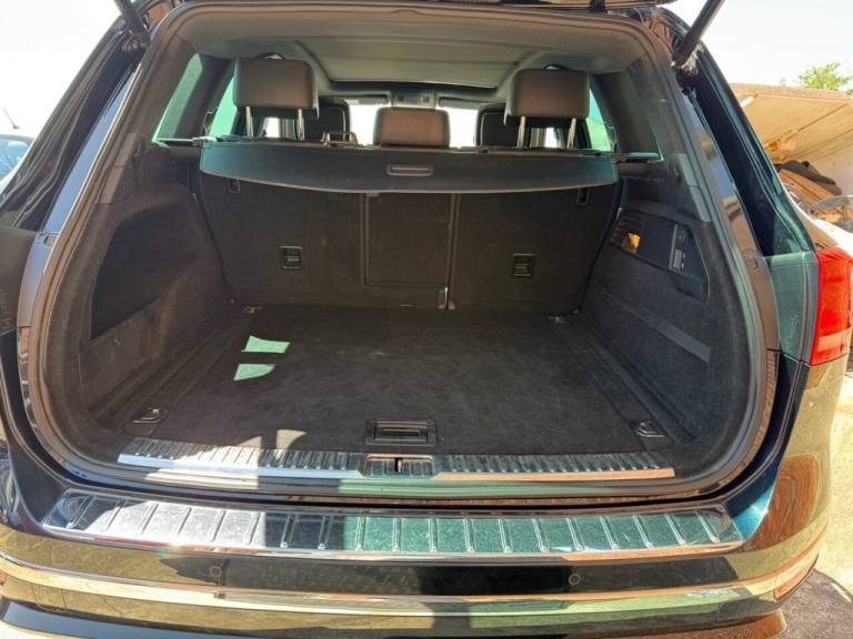 2017 17 VOLKSWAGEN TOUAREG 3.0 TDI V6 BLUEMOTION TECH R-LINE PLUS SUV 5DR DIESEL