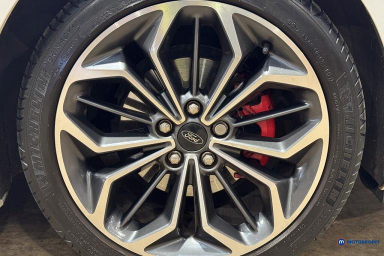 2022 Ford Focus 1.0 EcoBoost Hybrid mHEV 155 ST-Line Vignale 5dr Hatchback Petrol Manual