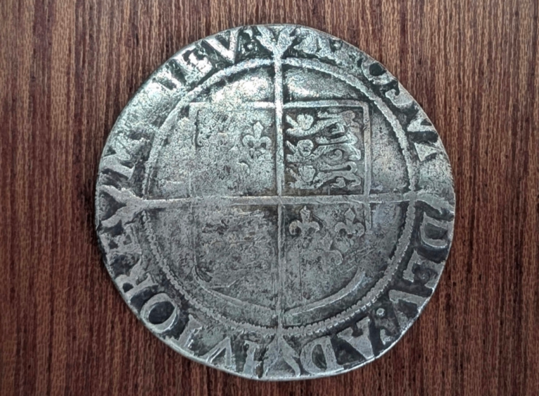 Genuine Tudor Elizabeth I Hammered Silver Shilling Tower of London Mint 1582–84
