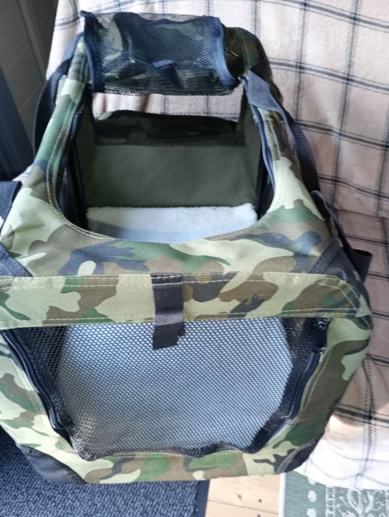 PET CARRIER