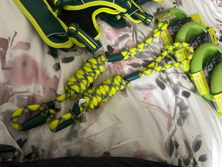 Dog harness/bowls/leads