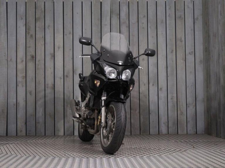 2010 10 HONDA CBF1000