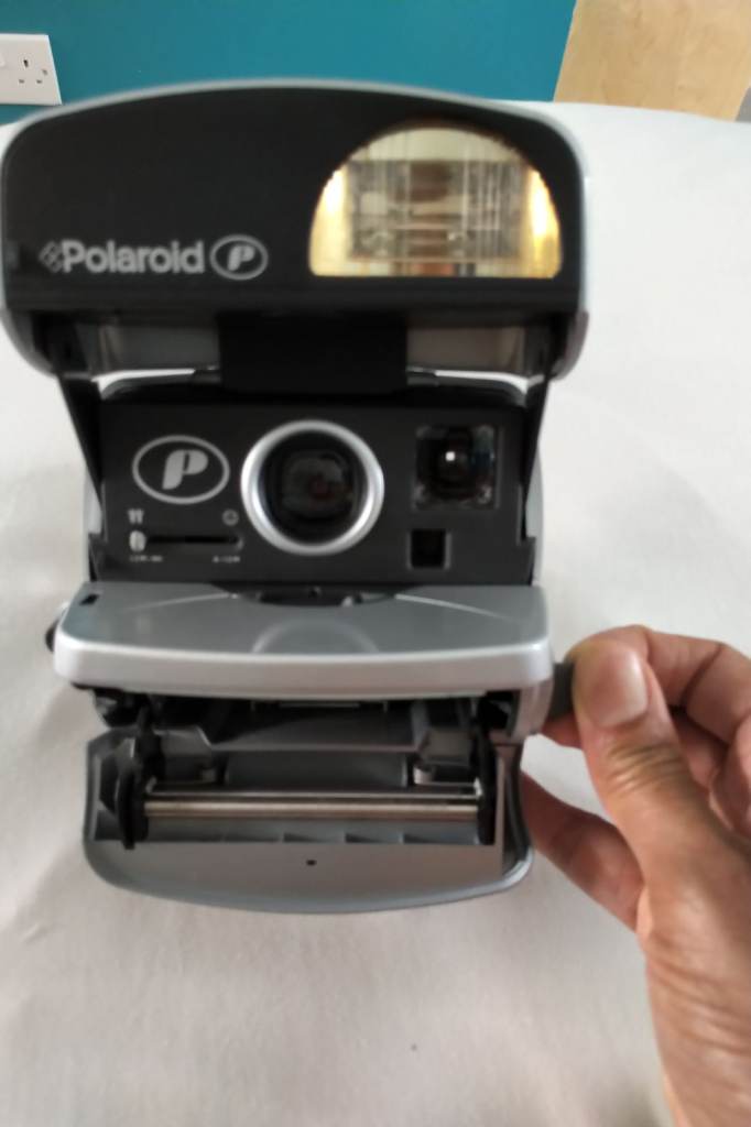 Vintage Retro POLAROID P 600 Series Instant Film Camera - Silver & Grey VGC  