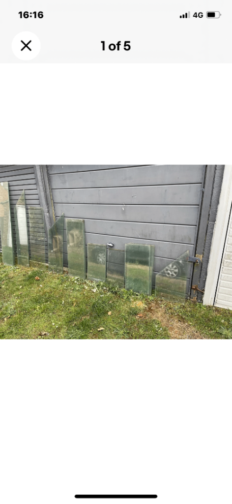 Greenhouse glass 730mm x 610mm (15 panes available) - Used