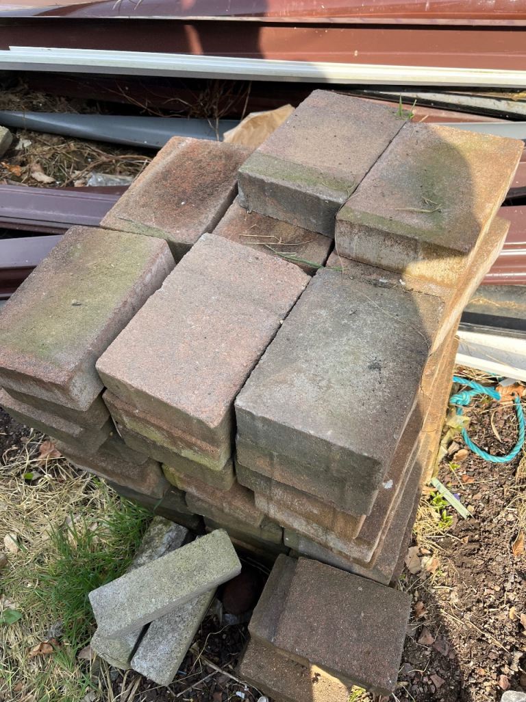 Mono block paviors FREE