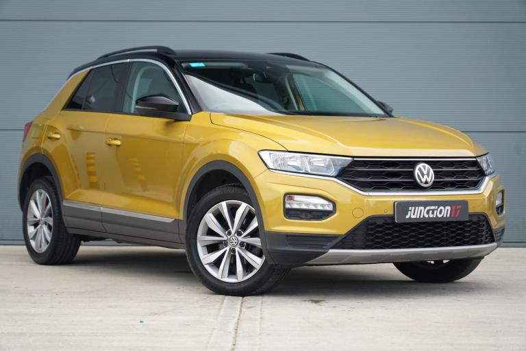 2019 Volkswagen T-Roc 1.5 TSI EVO Design DSG Euro 6 (s/s) 5dr HATCHBACK Petrol Automatic