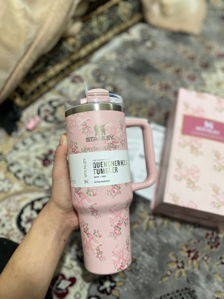 ⭐ Stanley Tumblers Available – Different Varieties & Colours!