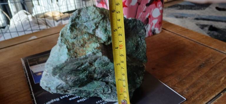 Large Aqaurium rock stone