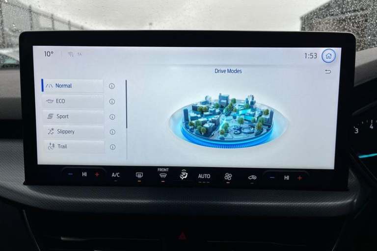 2022 Ford Focus 1.0 EcoBoost Active 5dr - 13.2 INCH DISPLAY, FRONT &amp; REAR SENSORS, CRUISE C H...