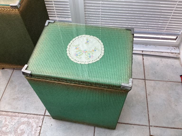 William Morris Co SIRROM vintage Laundry Basket