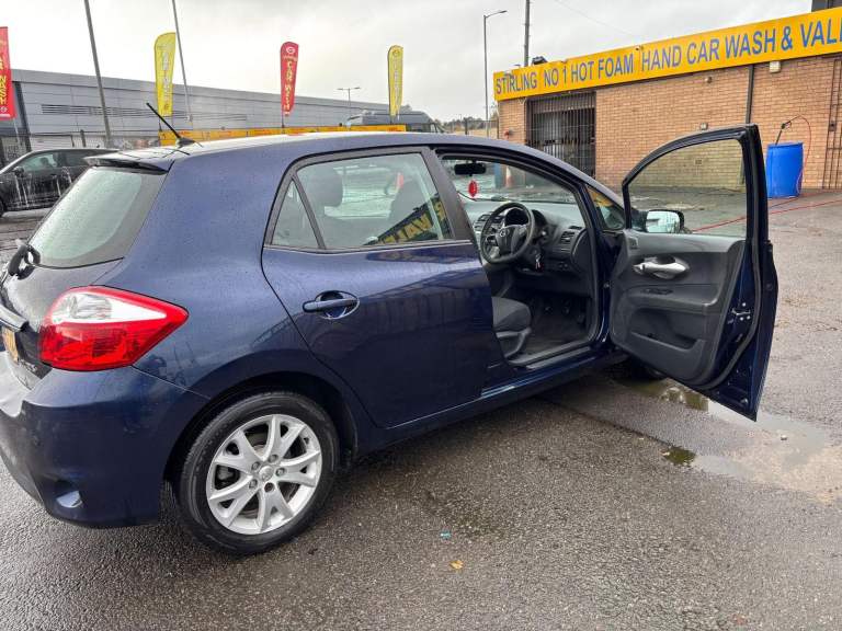 Toyota, AURIS, Hatchback, 2011, Manual, 1598 (cc), 5 doors