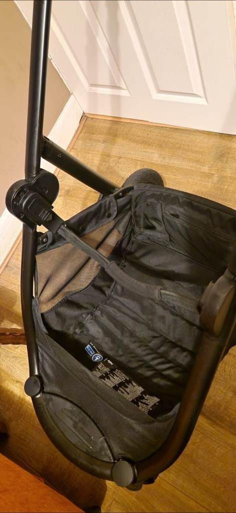 Joie Versatrax E Trio i-Snug Travel System