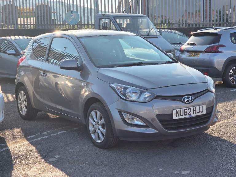 Hyundai, I20, Hatchback, 2012, Manual, 1248 (cc), 3 doors