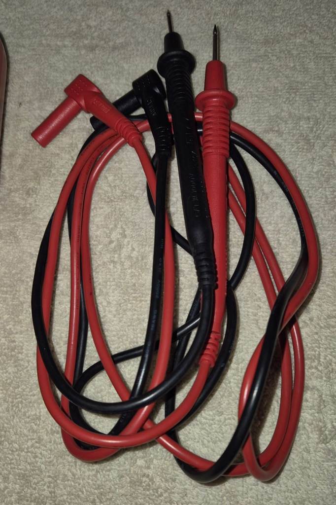 ISO TECH IDM 97 AUTORANGING MULTIMETER