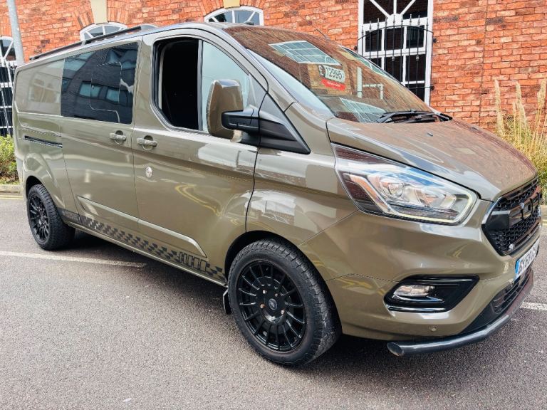 Ford custom crew cab Lwb 