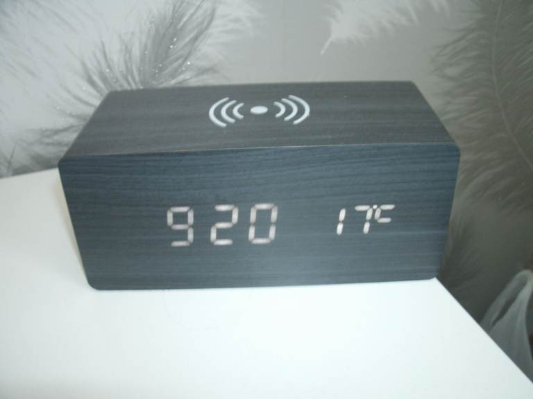 BRAND NEW ALARM CLOCK