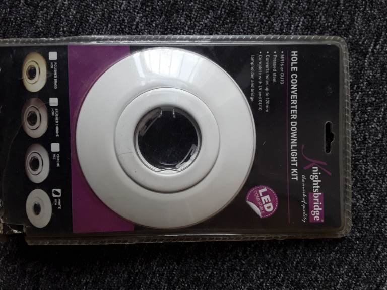 Downlight hole converter kit