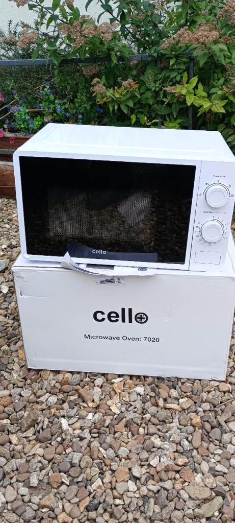 Cello Microwave Oven 7020 UNUSED 