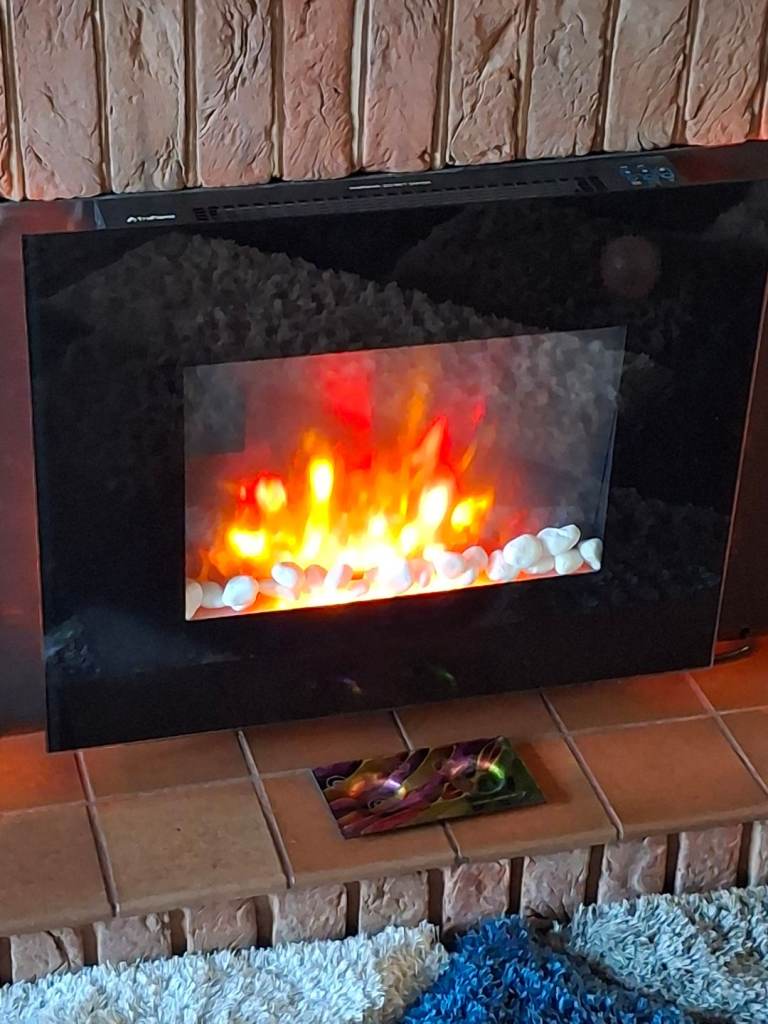 Wall mounted LED electric fire 