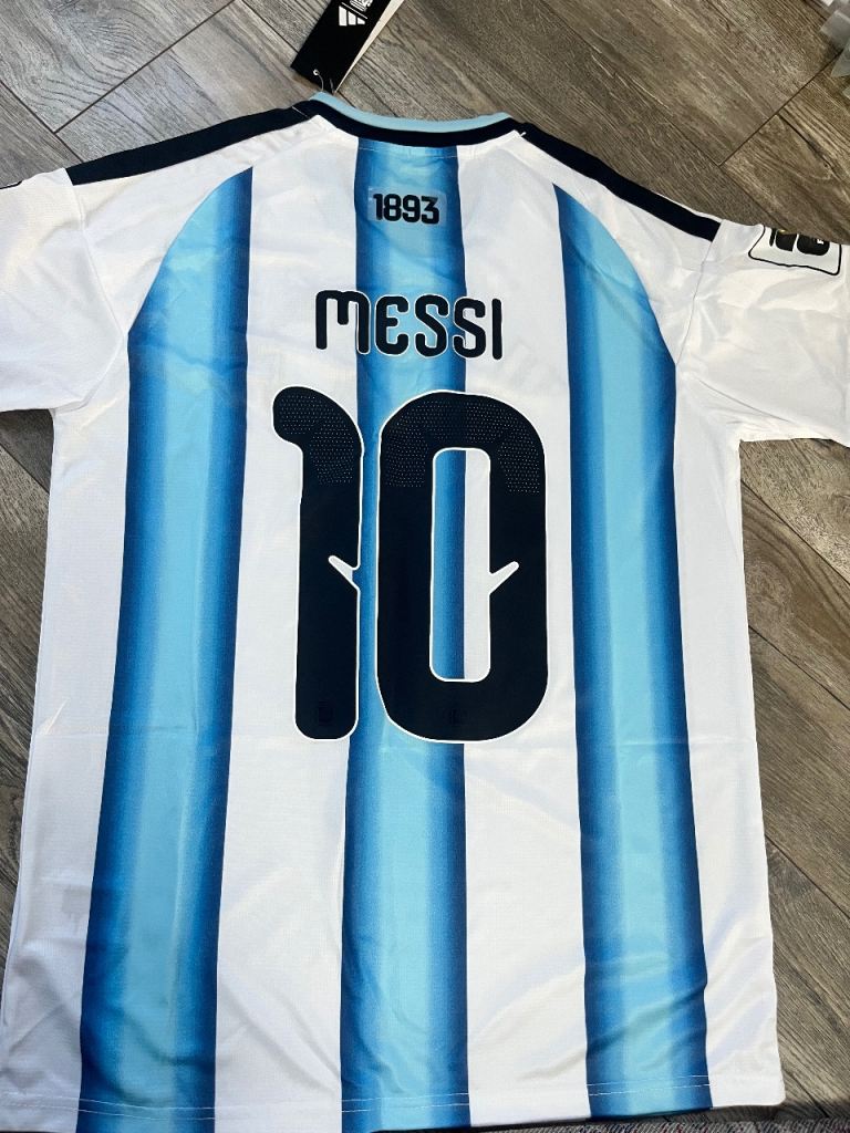 Adidas Argentina Messi Football Shirt - Size M, NEW with Tags