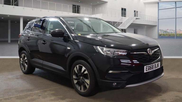 2018 Vauxhall Grandland X 1.2 Turbo Sport Nav 5dr HATCHBACK PETROL Manual