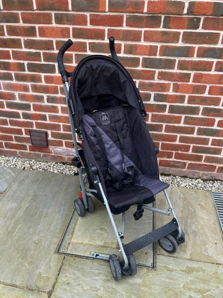 Maclaren Black Buggy / Stroller - Good Condition