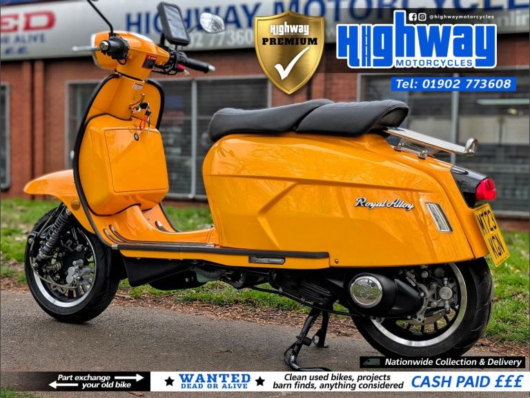 2023 Royal Alloy GP 300 LC E5 (2k Miles) with Warranty & 12 Months MOT