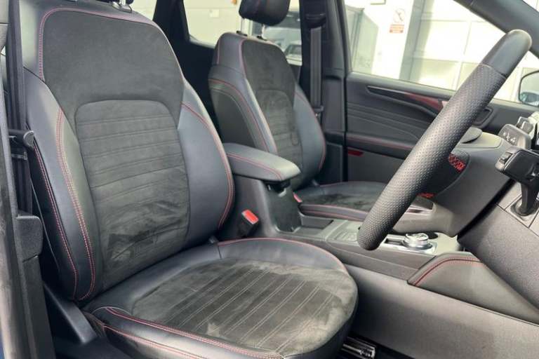 2023 Ford Kuga 2.5 PHEV ST-Line X Edition 5dr CVT HATCHBACK PETROL/ELECTRIC Automatic