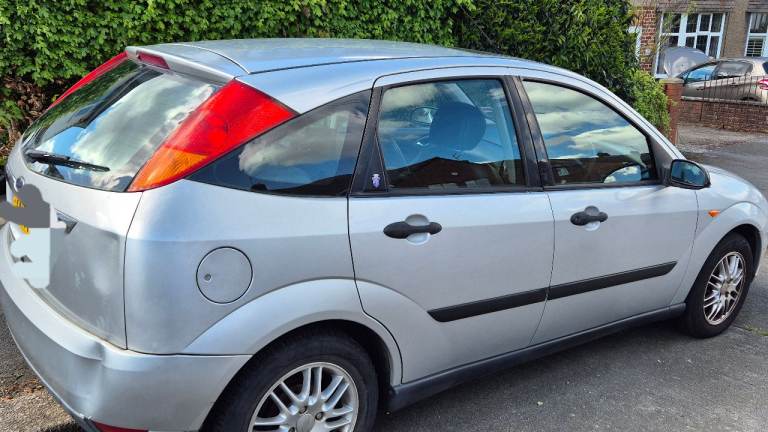 Ford, FOCUS, Hatchback, 2001, Manual, 1796 (cc), 5 doors