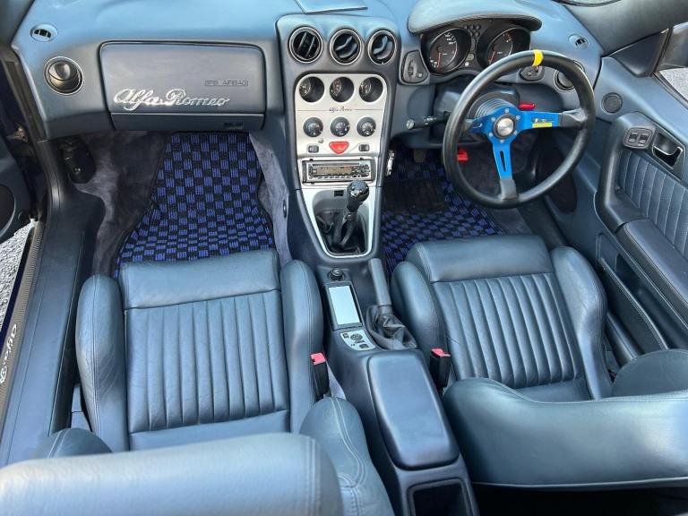 ALFA ROMEO SPIDER RARE 3.0 V6 24V 6 SPEED CONVERTIBLE SPIDER * FULL LEATHER *